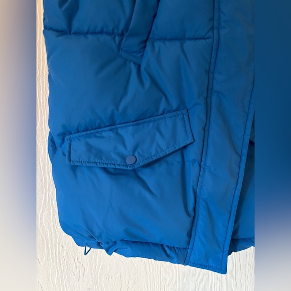 Simon’s Twik Blue Puffer Vest - Picture 4 of 10